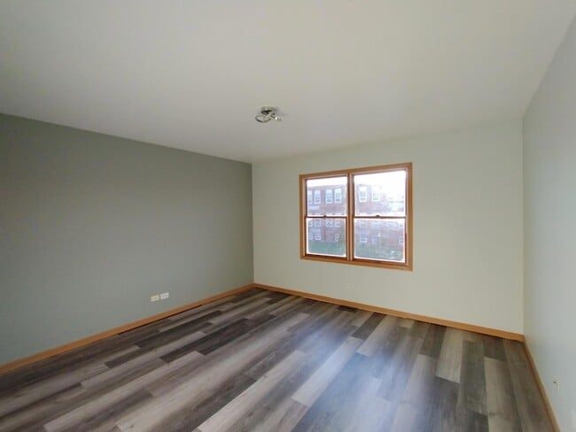 Building Photo - 221 N Broad St