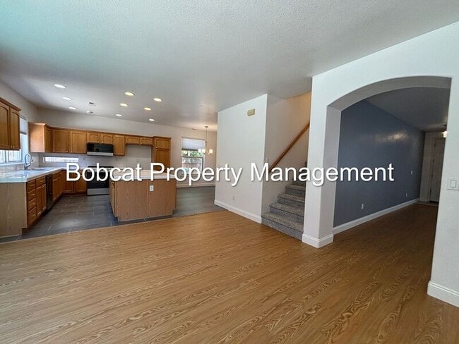 Building Photo - 1240 Flintwood Dr