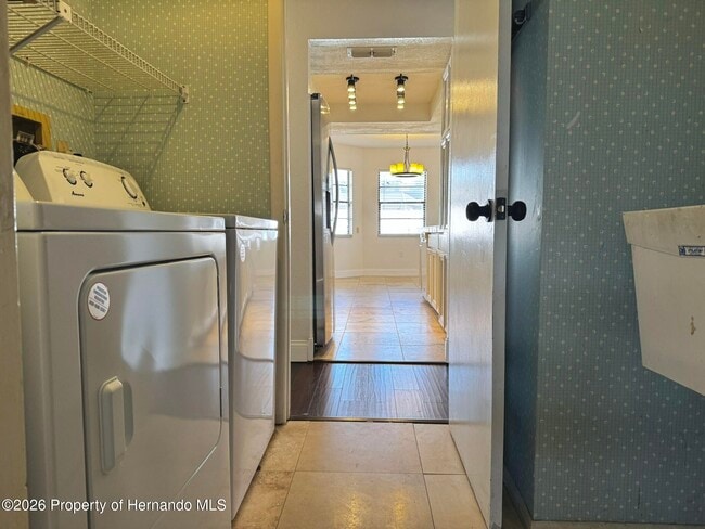 Building Photo - 9297 Pickens St