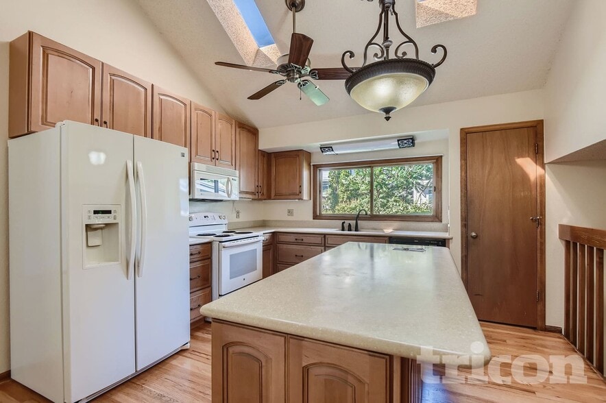 Building Photo - 17490 E Eldorado Cir