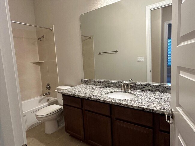 Building Photo - 3750 E Palm Valley Blvd
