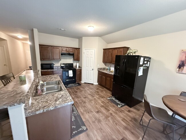 Building Photo - 3144 Sage Grass Ln