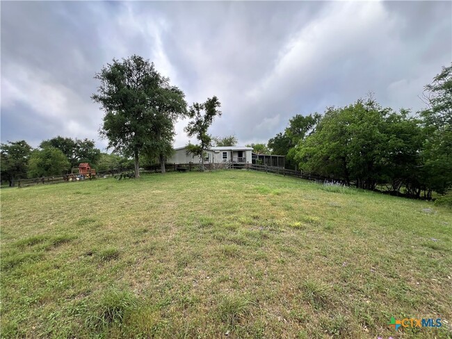 Primary Photo - 735 Oak Meadows
