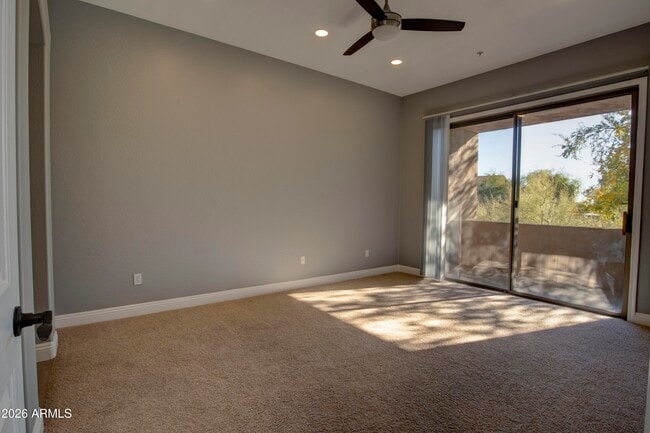 Building Photo - 16420 N Thompson Peak Pkwy