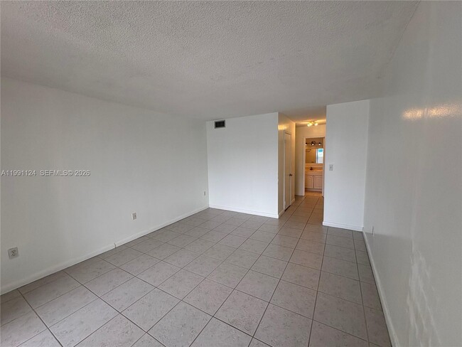 Building Photo - 2750 NE 183rd St