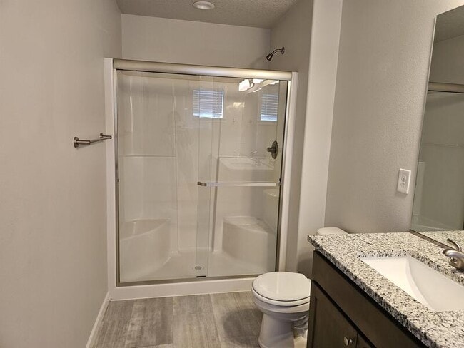 Building Photo - 5724 NE 58th Way