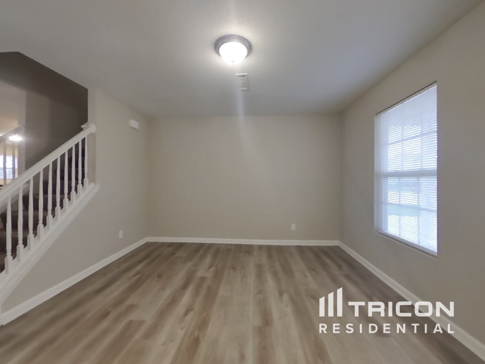 Building Photo - 3032 W Longbranch Dr