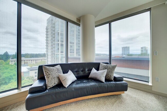 Building Photo - 1Bd/1Ba Bellevue Condo
