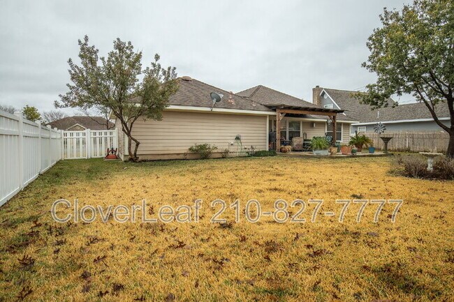 Building Photo - 1409 Azalea Ln