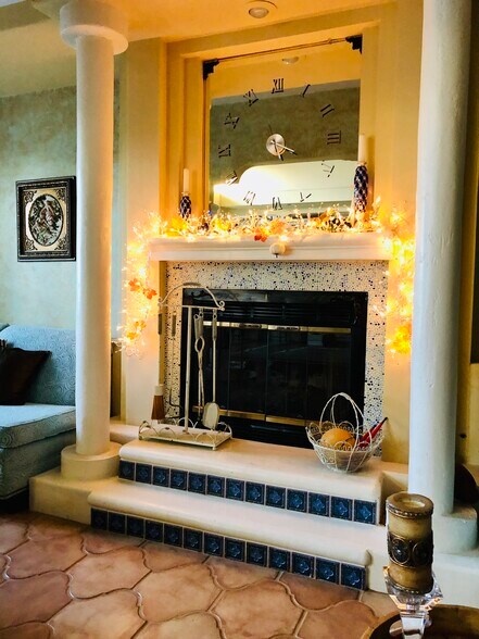 Building Photo - 2409 Ives Ln