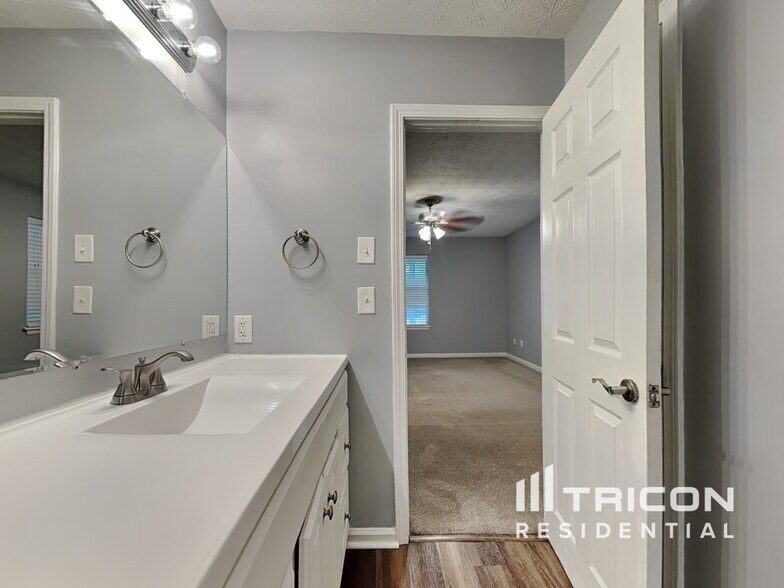 Building Photo - 3017 Ansley Manor Ct