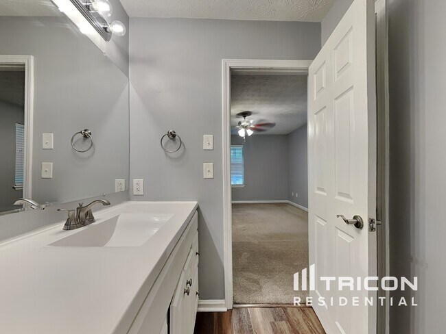 Building Photo - 3017 Ansley Manor Ct