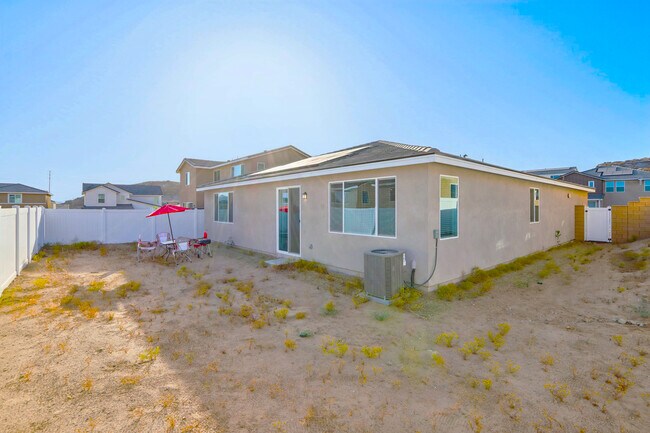Building Photo - 30153 Truckee Cir