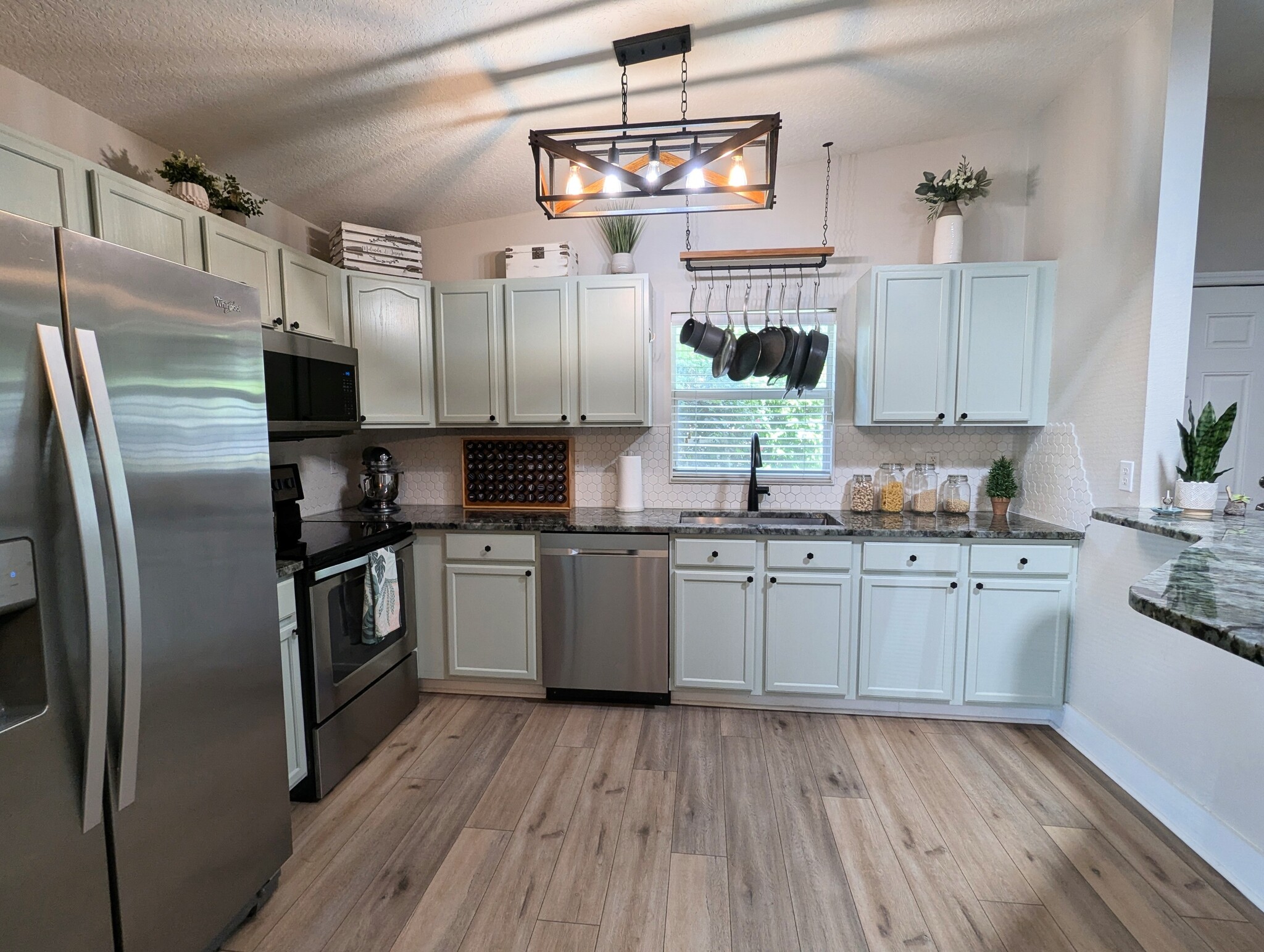 Beautifully Remodeled Open Concept Kitchen with TONS of Storage & Modern Finishes - 808 9th Ave N