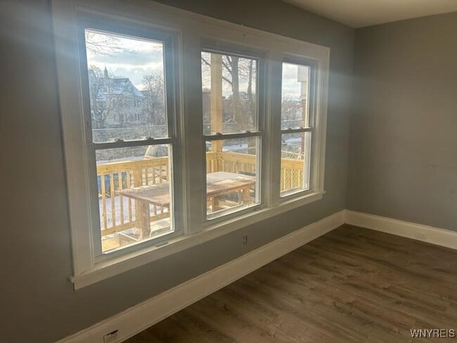 Building Photo - 232 Humboldt Pkwy