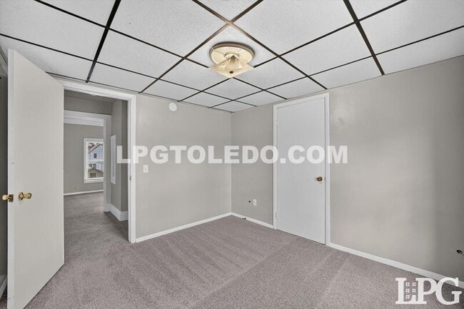 Building Photo - 1715 Greenwood Ave