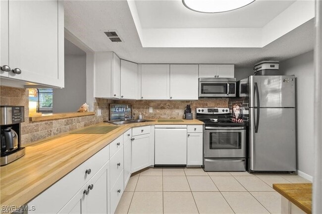 Building Photo - 9395 Pennsylvania Ave