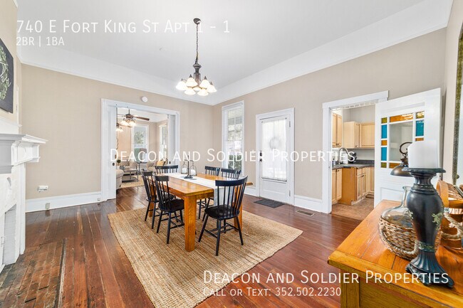 Building Photo - 740 E Fort King St