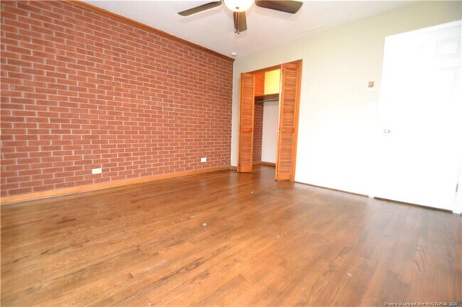 Building Photo - 5131 Lundy Dr