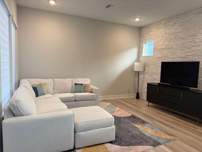 Building Photo - 11023 Cosmic Wy