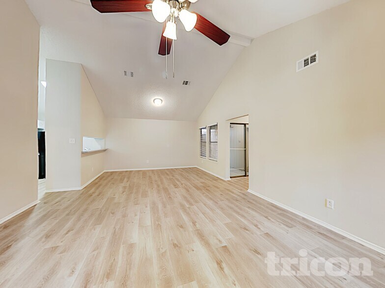 Building Photo - 4116 Amy Dr