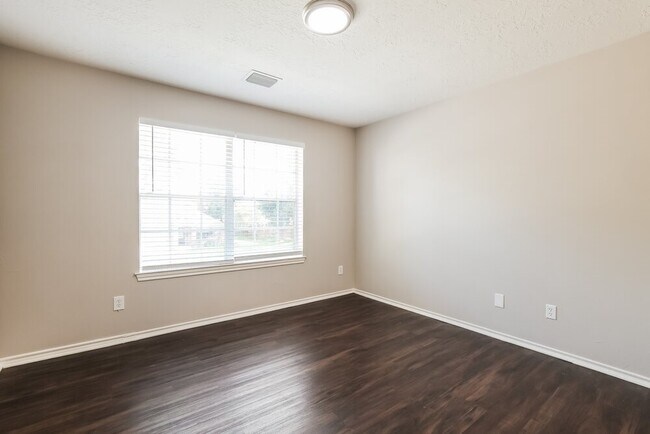 Building Photo - 7411 Telico Jct Ln