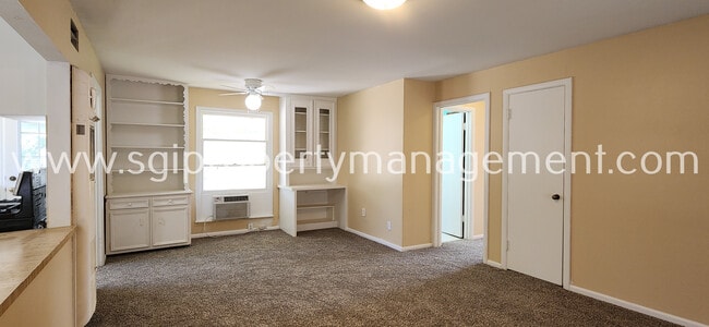 Building Photo - 2 bedroom Irving home for rent!