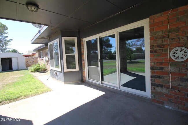 Building Photo - 19014 Armington Dr