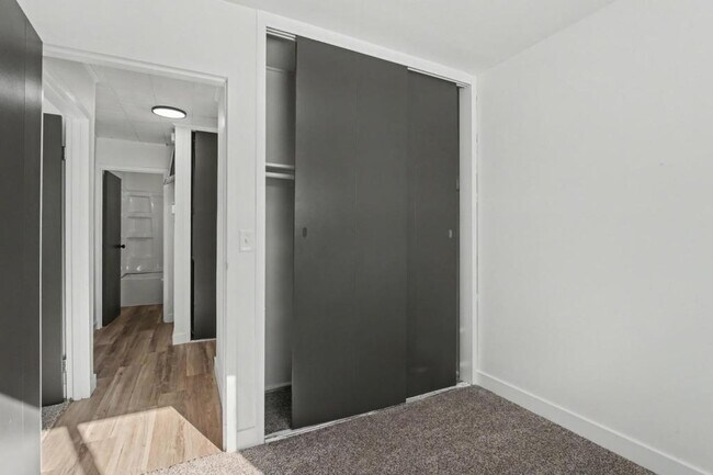 Building Photo - 4601 Curundu Ave