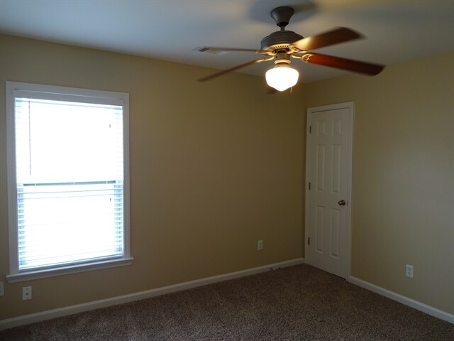 Building Photo - 9104 Valleyview Ct