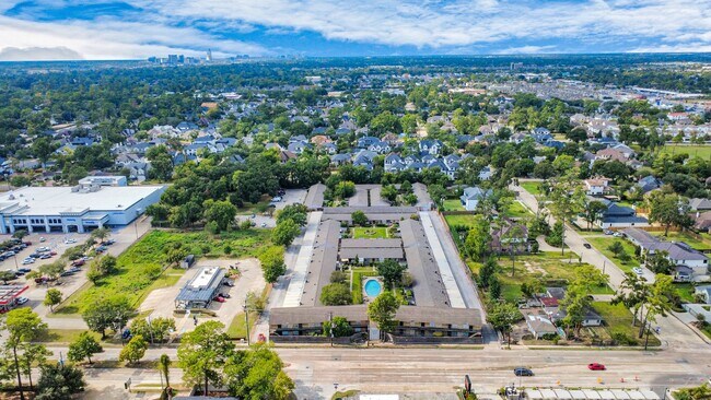 Building Photo - 1529 Wirt Rd