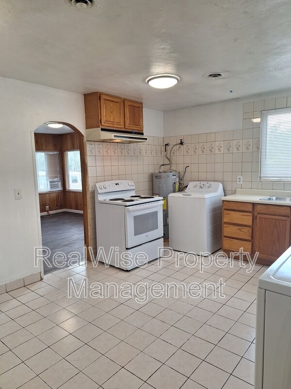 Building Photo - 280 A St