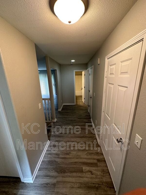 Building Photo - 8201 Woodson Dr