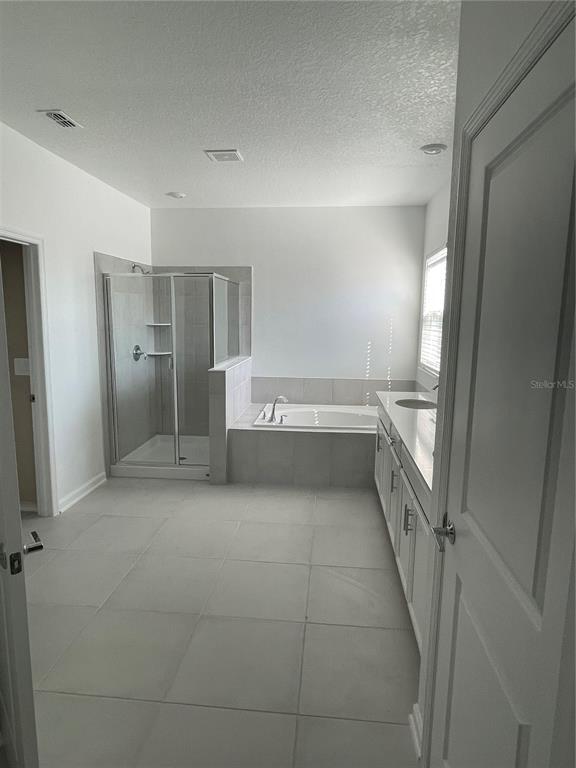 Building Photo - 6805 Perch Hammock Lp