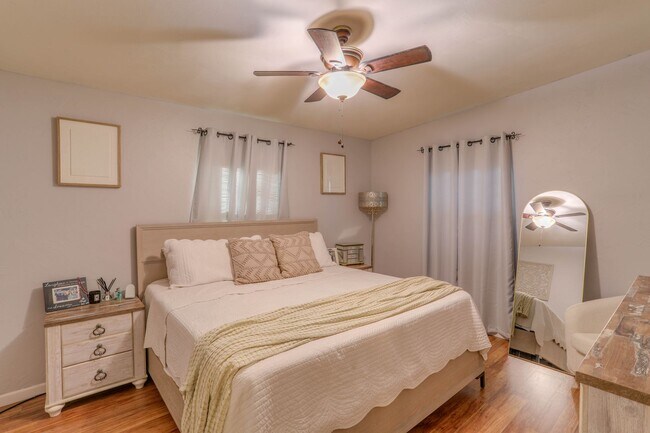 Building Photo - 3442 Lila Dr