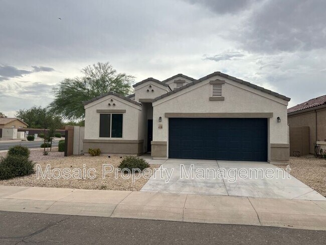 Primary Photo - 42128 W Lunar St