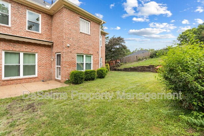 Building Photo - 1405 S Glenleigh Ct