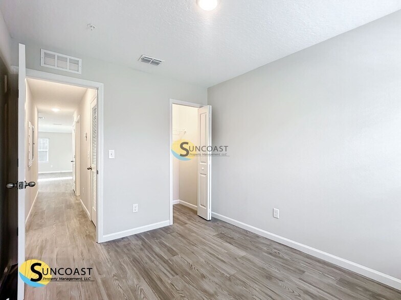 Building Photo - 8576 April St