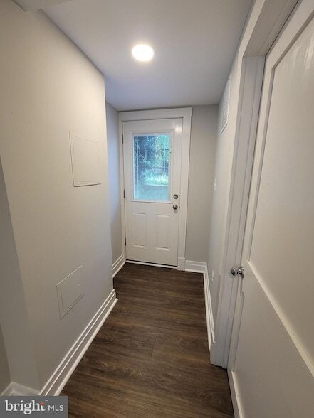 Building Photo - 103 Ashby St