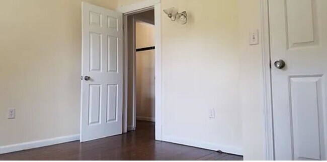 Building Photo - 272 Highland Ave