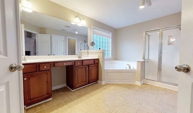Building Photo - Stunning 4BD, 3BA Wake Forest Home with Ch...