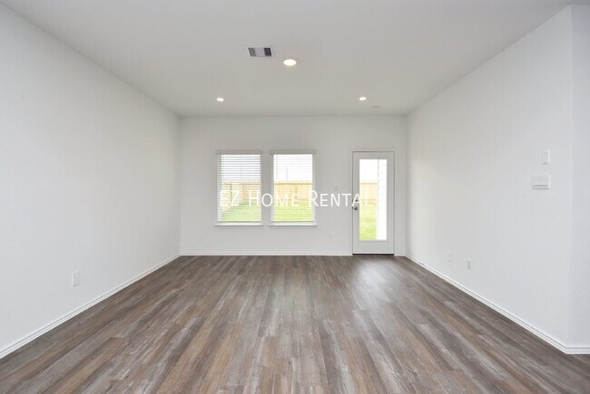 Building Photo - 24311 Saddlestone Green Dr