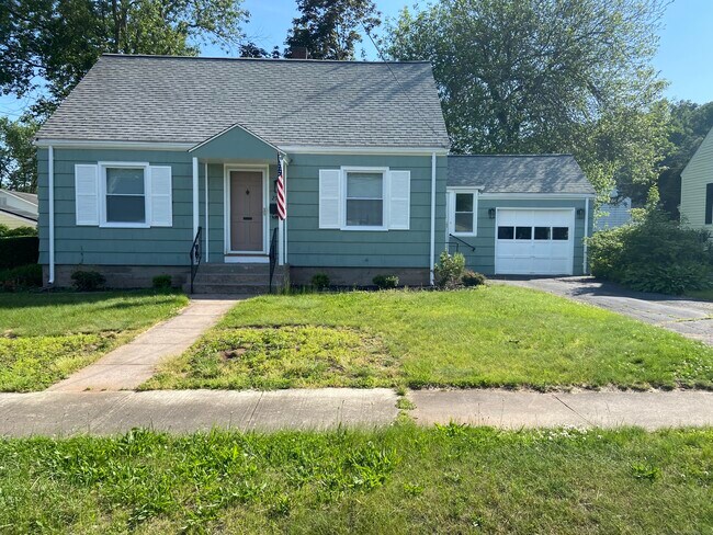 Primary Photo - 29 Addison Rd