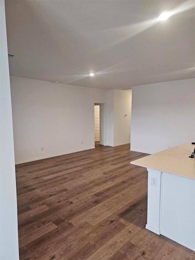 Building Photo - 1824 Rock Elm Dr