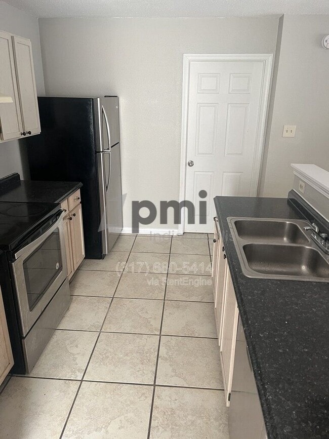 Building Photo - 346 Atherton Dr