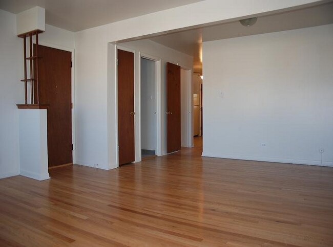 Building Photo - 9229 Jill Ln