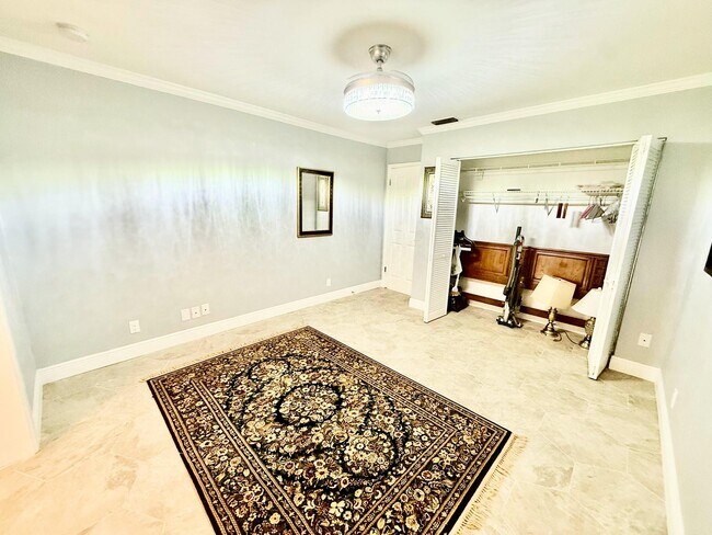 Building Photo - 916 Savannas Point Dr