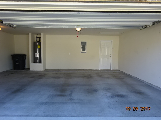 Building Photo - 3700 Rusack Dr