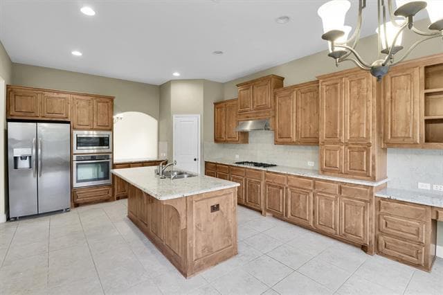 Building Photo - 13865 Pomegranate Dr