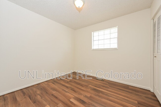 Building Photo - 5551 Tucson St